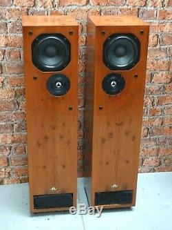 2 x Castle Chester Vintage Hi Fi Separate Use Floor Standing Loud Speakers