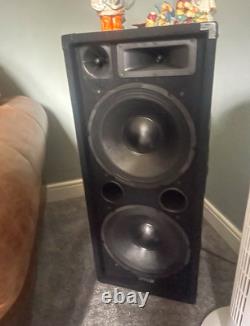 2x Max. Floorstanding Tower Speaker, 2.0 Channel, Wired Speaker Wire Input