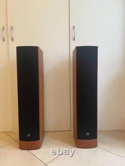 2x Vintage Floor Standing J. M Lab Chorus 715 Speakers