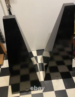 70s High End Stand Speakers Pyramide Piano Lacquer 3-Way Bass Reflex, Black