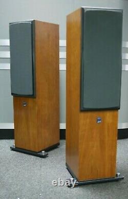 ATC SCM40 Floorstanding Speakers in Cherry Preowned