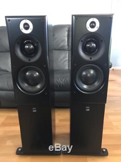ATC SCM 40 Speakers Floorstanding Loudspeakers Pair Excellent Condition