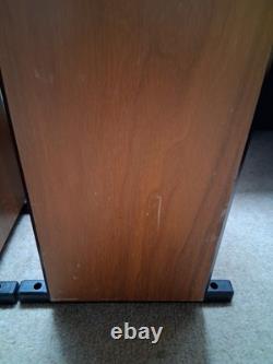 A Pair of Rega EL8 Compact Floor-Standing Speakers Sound Equipment