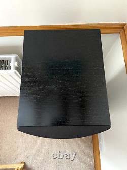 A pair of kef speakers, Q75, Floor standing, Bi-Wireable, black