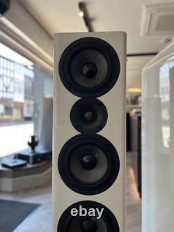 Acoustic Energy AE520 Floorstanding Speakers