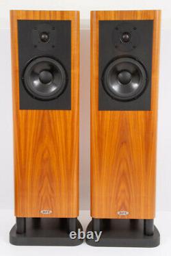 Art Prestige 6 floorstanding speakers stunning high end speakers