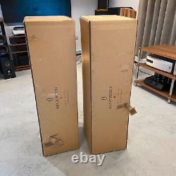 Audiovector SR3 Super Floorstanding Speakers in Cherry UK Audiovector Dealer