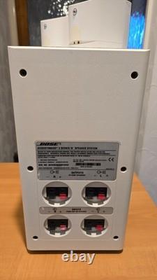 BOSE Acoustimass 3 Series IV Speaker system, in white, complete with floor stand