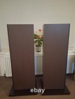 B&W 683 Floorstanding Speakers Original Plinths & Boxes Bowers & Wilkins HiFi