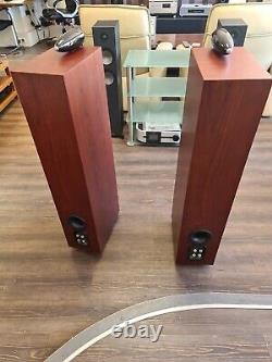 B&W 702 S2 Floorstanding Loudspeakers (pair) Rosenut
