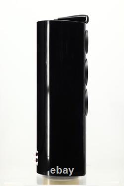 B&W 804 D3 Floorstanding Speakers, very good condition, box, 3 month warranty