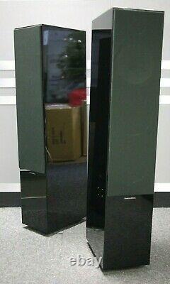 B&W (Bowers & Wilkins) 703 S2 Floorstanding Speakers in Gloss Black Preowned