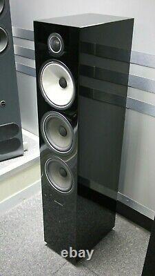 B&W (Bowers & Wilkins) 703 S2 Floorstanding Speakers in Gloss Black Preowned