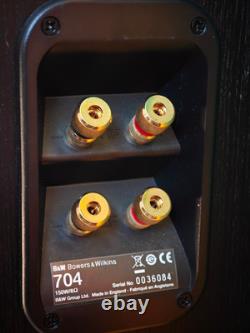 B&W (Bowers & Wilkins) 704 Floorstanding Speakers Pair Black Great Condition