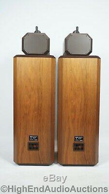 B&W Bowers and Wilkins 802 Series 80 Floorstanding Speakers