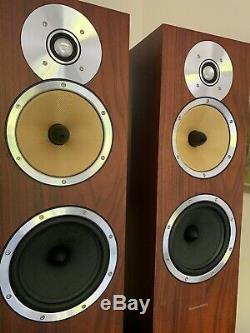 B&W Bowers and Wilkins CM7 Floor Standing Speakers System