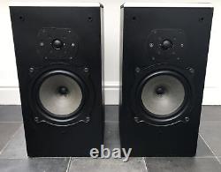 B&W DM22 Black Bowers and Wilkins Floor Standing Speakers Audiophile England UK