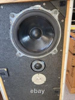 B&W DM2 Classic Speakers Pair Excellent Condition Fully Working