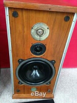 B&W DM4 Bowers and Wilkins Floor Standing Speakers (Please Read Description)