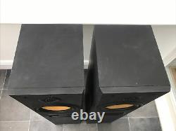 B&W P4 100W Bowers and Wilkins Floor Standing Speakers Audiophile England Made