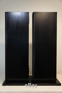 B&w Bowers And Wilkins 684 Floorstanding Speakers With Owners Manual + Spikes