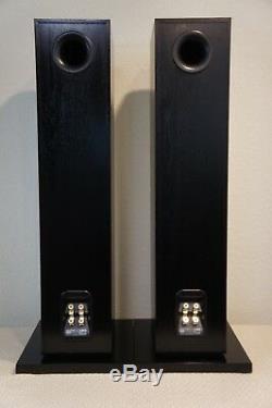 B&w Bowers And Wilkins 684 Floorstanding Speakers With Owners Manual + Spikes