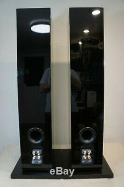 B&w-bowers And Wilkins Cm9 Floorstanding Speakers + Rubber Feet + Shipping Boxes
