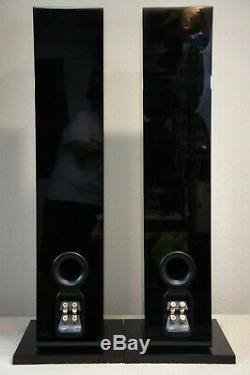 B&w-bowers And Wilkins Cm9 Floorstanding Speakers+spikes+original Shipping Boxes