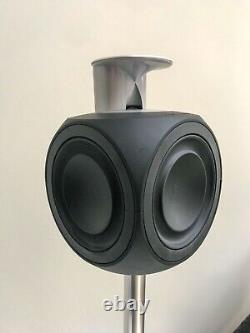 Bang & Olufsen Beolab 3 speakers. B&O, Black with Floor stands. Amazing sound