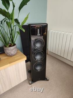 Beautiful Quad Revela 2 Floor Standing Floorstanding Loudspeakers Speakers