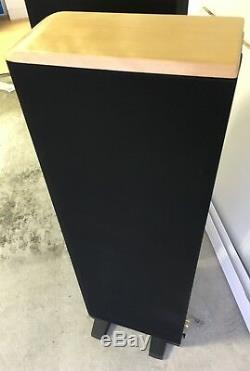 Boston Acoustics VR965 Floorstanding Tower Speakers Pair