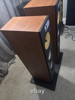 Bower & Wilkins B&W 683 Floor Standing Speakers