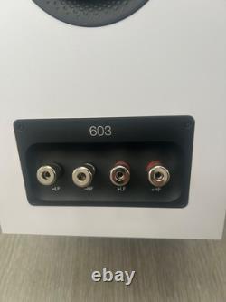 Bowers & Wilkins 603 S3 Floorstanding Speakers (Pair) in white