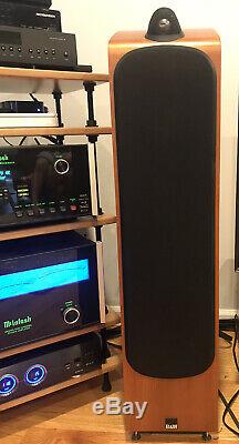 Bowers & Wilkins 703 Audiophile Grade Floor-standing Speakers. Nice