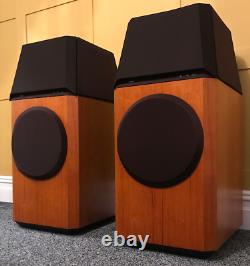 Bowers & Wilkins B&w 801 Floor Standing Speakers. Wonderful Examples