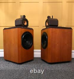 Bowers & Wilkins B&w 801 Floor Standing Speakers. Wonderful Examples