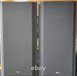 Bowers & Wilkins DM560 Floor/Stand Speakers. 10-75W