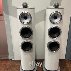 Bowers and Wilkins 804 D4 (White) ex-demonstration