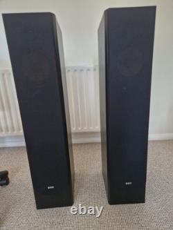 Bowers and Wilkins P5 Floorstanding Speakers Black