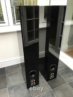 Boxed! B&W CM8 Bowers and Wilkins Speakers Audiophile Gloss Black 1