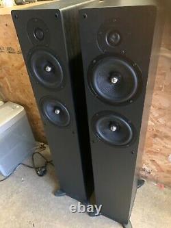 Cambridge Audio S70 Floor Standing Speakers Black used