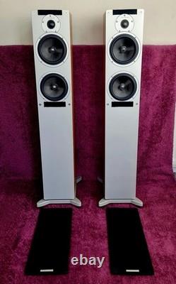 Cambridge Audio S-Series S70 Floor Standing Loud-Speakers VGC