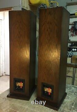 Castle Avon Floorstanding Speakers