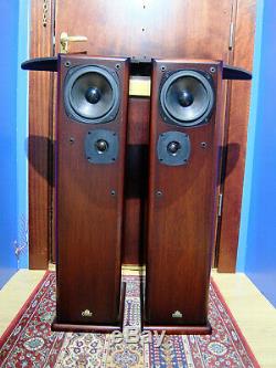 Castle Avon floorstanding speakers