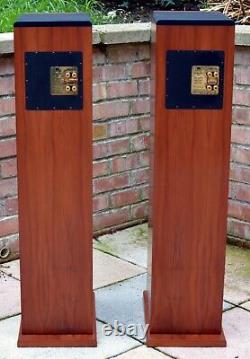 Castle Howard S2 British Audiophile Floor Standing Transmission Line Speakers