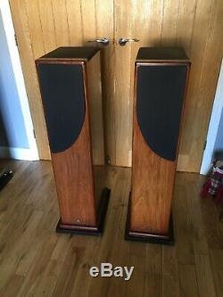 Castle Howard floorstanding speakers lovely condition