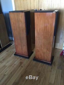 Castle Howard floorstanding speakers lovely condition