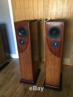 Castle Howard floorstanding speakers lovely condition