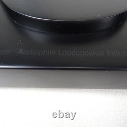Dali Epicon 6 Stereo Speakers with stands and accessories excellent condition