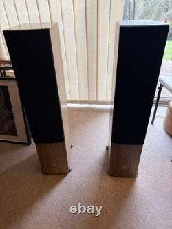 Dali Rubicon 6 Floor Standing Speakers Walnut